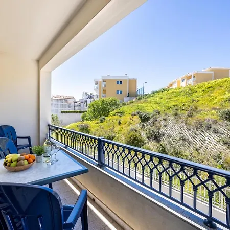 Appartement Jacaranda *